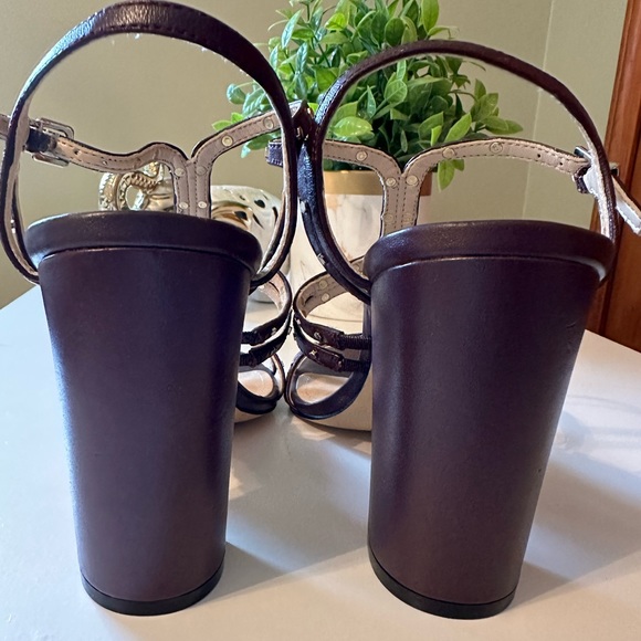White House Black Market Wine and gold rivet 4”heal sandals. SZ 8 1/2 NWOT - Picture 4 of 7